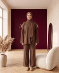Strick-Zweiteiler Pullover und Hose Braun – Vorderansicht
