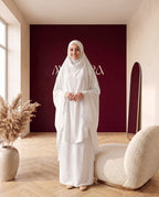 Abayah Zweiteiler in Weiß - Khimar und Rock von vorne